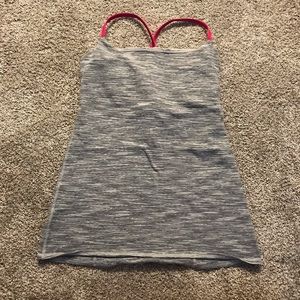 LAST CHANCE BEFORE GOODWILL Lululemon tank size 6